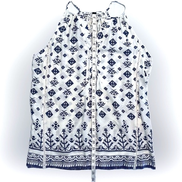 NWOT Ava Christine Navy & Cream Tribal Print Rayon Tank Size S Halter Neck - Picture 7 of 10